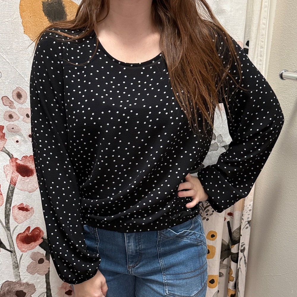 Women’s Hippie Rose Black and White Polka Dot Long Sleeve Blouse. Size Large